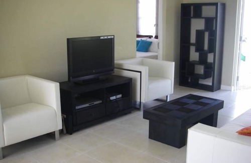 Apple Hall Villa | Hummingbird House, an elegant, modern ocean view villa in Bottom Bay, Barbados