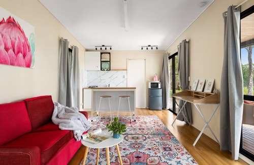 Quorrobolong Cabin | Hunter Hideaway Farm cozy cabin for two with hot tub outside the door.
