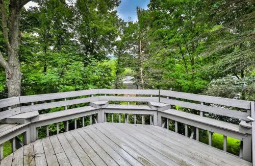 Hunter House | Hunter Hideaway with Hot Tub