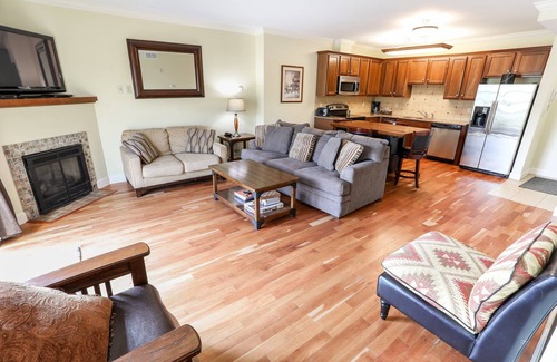 Hunter Condo | Hunter Mtn 3BR Condo | Ski-In/Ski-Out & Spacious