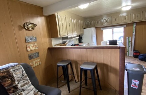 Medina House | Hunter's Eden Duck Lodge in Medina, ND
