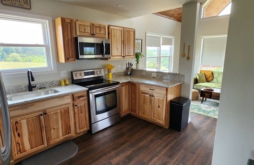 Luray House | Hunter`s Haven | 3 Bed, 2 Bath