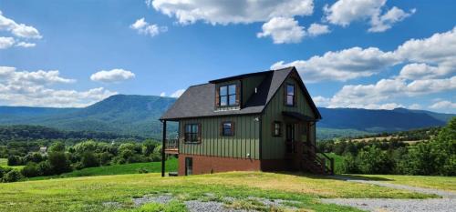 Luray House | Hunters Haven
