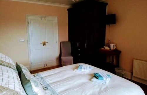 Tramore Bed & Breakfast | Hunters Lodge B&B