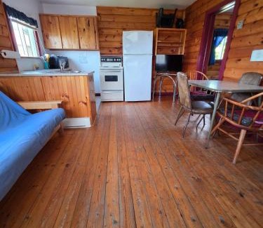 Hunts Point House | Hunts Point 2-BR Oceanview Rustic Coastal Retreat