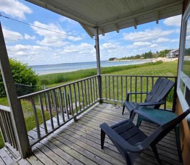 Hunts Point House | Hunts Point 2-BR Coastal Retreat - Cottage # 1