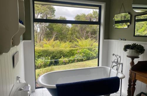 Clevedon Bed & Breakfast | Hunua Hideaway