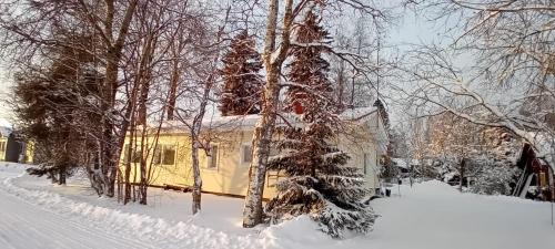 Kalajoki House | Huone Seesteisessä Mummolassa