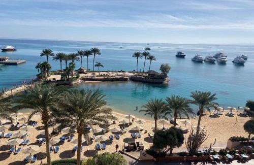 Al Mamsha El Seyahi Resort | Hurghada Marriott Beach Resort