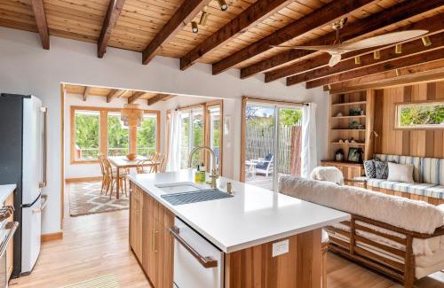 Ocean Bay Park House | Huron Hideaway