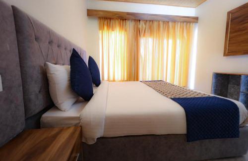 Sirala Hotel | Hushvan Resorts