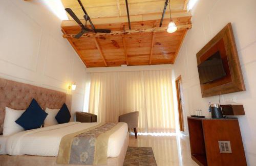 Sirala Hotel | Hushvan Resorts