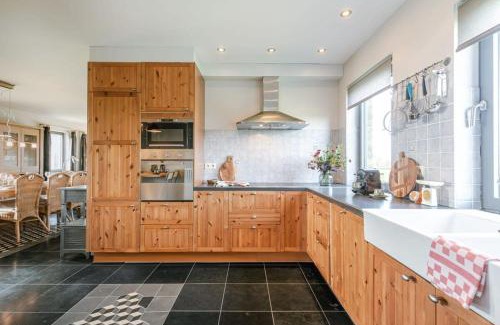 Eggewaartskapelle House | Huswell - Countryside Holiday Home