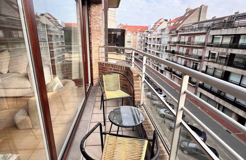 Knokke Apartment | Huswell - Cozy apartment near the beach & shops wi