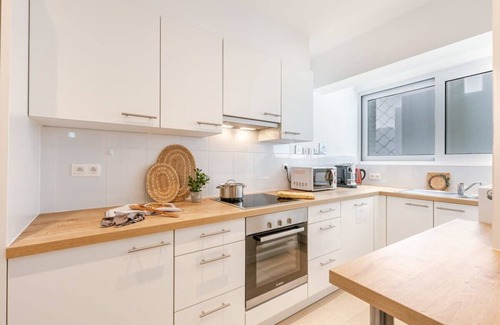 Knokke Apartment | Huswell - Cozy coastal apartment with parking