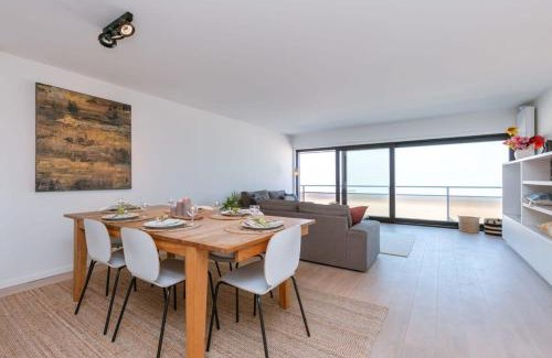 Duinbergen Apartment | Huswell - Family apartment for 8 with magnificent view