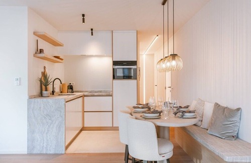 Knokke Apartment | Huswell - Luxury apartment with parking in Knokke