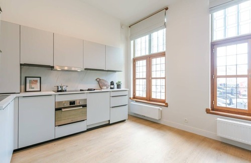 Historisch centrum Apartment | Huswell - Modern apartment located at Main Square