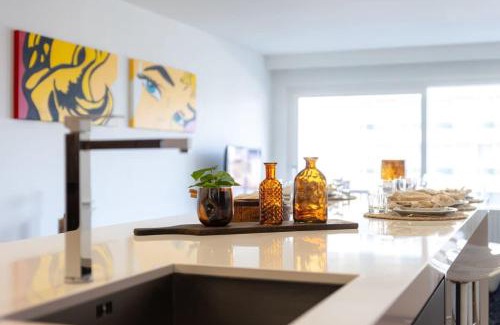 Het Zoute Apartment | Huswell - Modern apartment at the beach with parking
