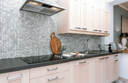 Vogelzang Apartment | Huswell - Pet friendly apartment with courtyard