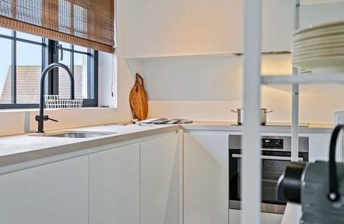 Duinbergen Apartment | Huswell - Renovated apartment by the beach in Knokke-Heist