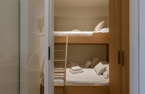 Knokke Apartment | Huswell - Trendy apartment on top location in Knokke for 7