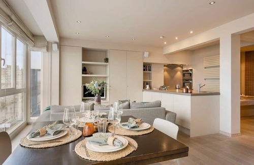 Knokke Apartment | Huswell - Unique apartment with sea-view near the center