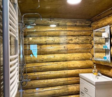 Bagvdanari Hotel | Hut In Hatsvali