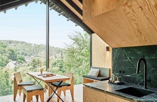 La Roche-en-Ardenne Cabin | Hutstuf cabin The Beaver & sauna