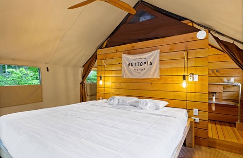 Lake Luzerne Other | Huttopia Lake George - Adirondacks