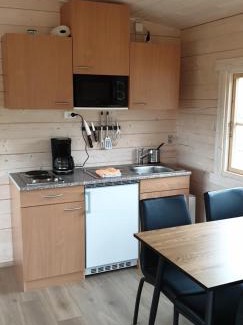 Holmavik House | Hvammur 5 with private hot tub