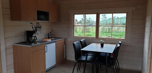 Holmavik House | Hvammur 5 with private hot tub