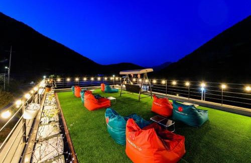 Hwacheon House | Hwacheon Tomato Pension