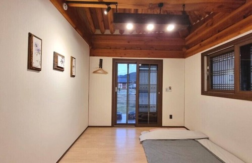 Gyeongju House | Hwarangroo