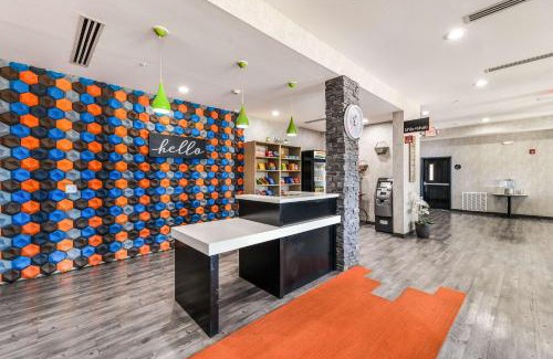 Calera Hotel | Hy-Lo Hotel, an Ascend Collection Hotel