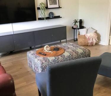Kalgoorlie Apartment | Hyacinth Egan