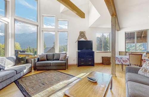 Hyak House | Hyak House