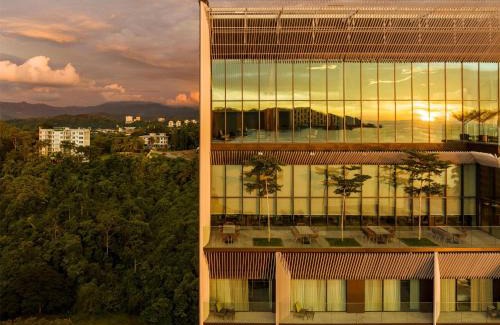 Downtown Kota Kinabalu Hotel | Hyatt Centric Kota Kinabalu