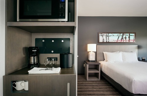 Midtown Anchorage Hotel | Hyatt House Anchorage
