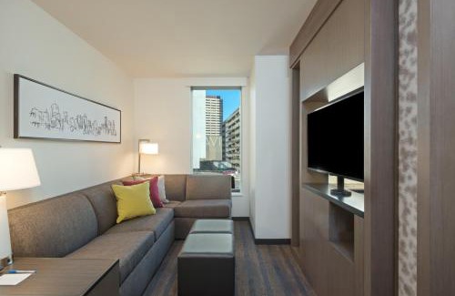Downtown Denver Hotel | Hyatt House Denver/Downtown