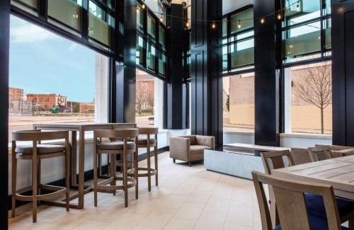 Sobro Hotel | Hyatt House Nashville Downtown-Convention Center