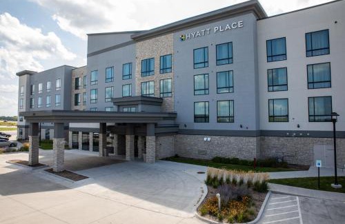 Berwick Hotel | Hyatt Place Altoona/Des Moines