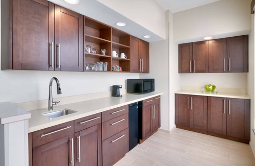 Midtown Anchorage Hotel | Hyatt Place Anchorage Midtown