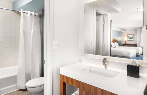 Waikiki Hotel | Hyatt Place Waikiki Beach