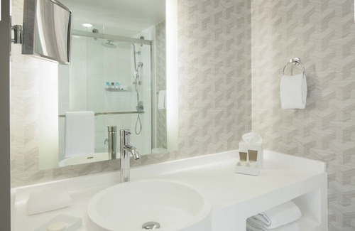 Los Angeles Hotel | Hyatt Regency Los Angeles International Airport