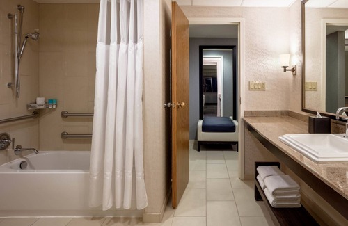 Downtown St. Louis Hotel | Hyatt Regency St. Louis at The Arch