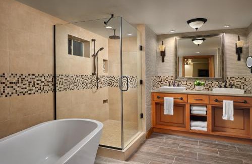 Table Rock Resort | Hyatt Vacation Club at The Lodges at Timber Ridge