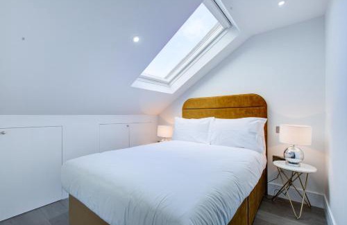 Wandsworth Apartment | Hybrid Resi - London, Wandsworth close to Clapham