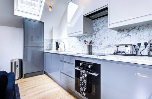 Beverley Apartment | Hybrid Resi - New Malden | 1 Bed Apartment
