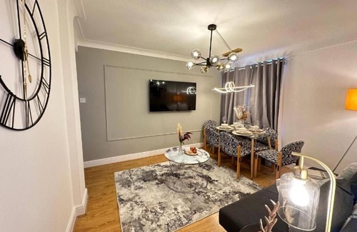 Bryanston and Dorset Square Apartment | Hyde Park Comfortable Family Apartment